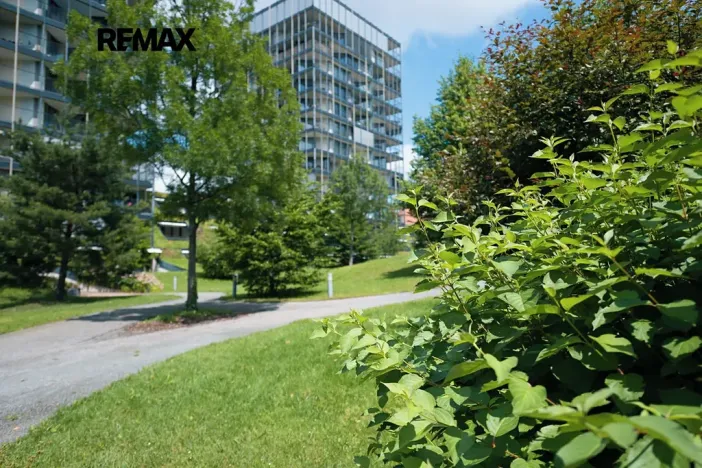 Prodej bytu 4+kk, Praha - Žižkov, Ke kapslovně, 133 m2