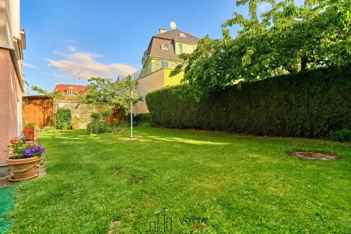 Prodej bytu 2+1, Karlovy Vary, Anglická, 48 m2