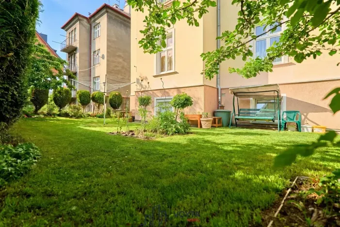 Prodej bytu 2+1, Karlovy Vary, Anglická, 48 m2