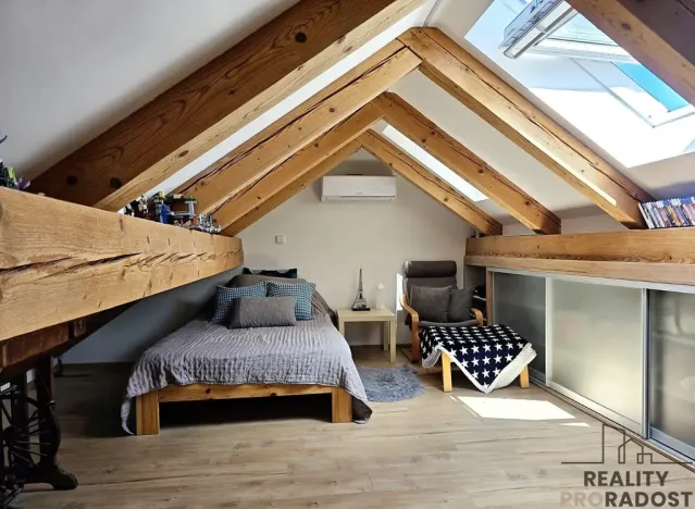 Prodej bytu 4+kk, Jinačovice, 113 m2