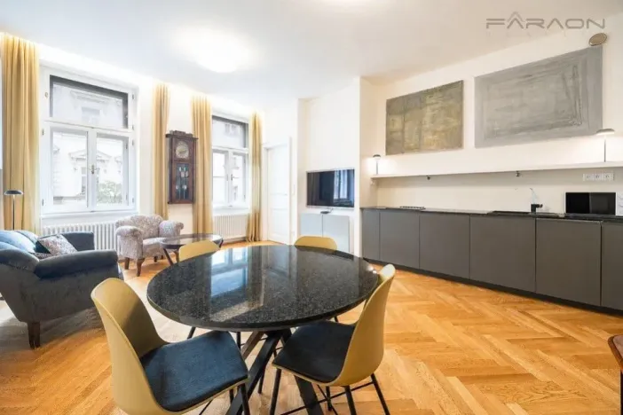 Prodej bytu 2+kk, Praha - Vinohrady, Italská, 62 m2