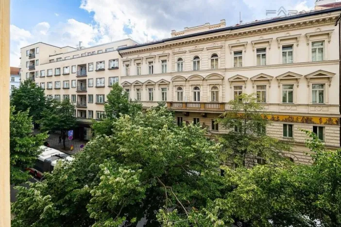 Prodej bytu 2+kk, Praha - Vinohrady, Italská, 62 m2