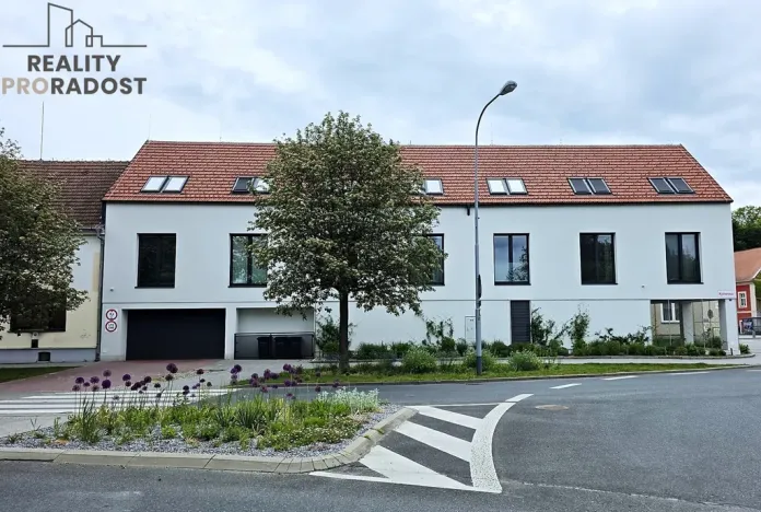 Pronájem bytu 1+kk, Brno, Kytnerova, 34 m2