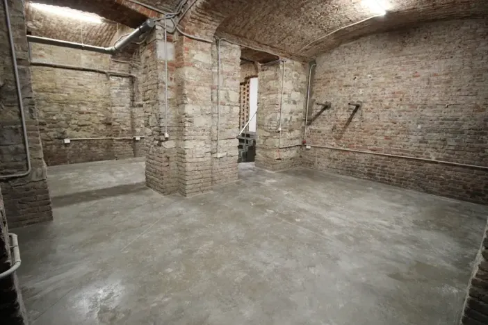 Pronájem výrobních prostor, Praha - Žižkov, Husitská, 57 m2
