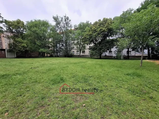 Prodej bytu 2+1, Plzeň, Edvarda Beneše, 59 m2