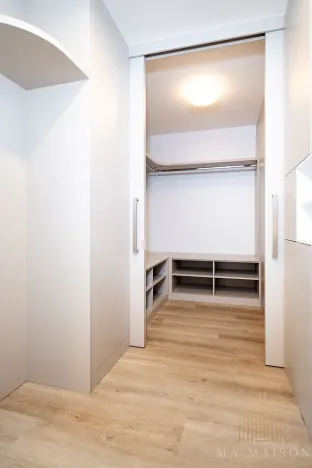 Pronájem bytu 2+kk, Praha - Třebonice, Thomasova, 57 m2