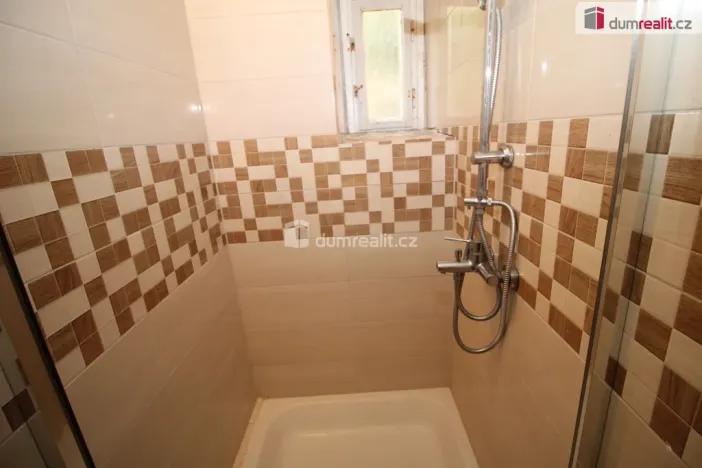 Prodej bytu 2+1, Mariánské Lázně, Hlavní třída, 67 m2