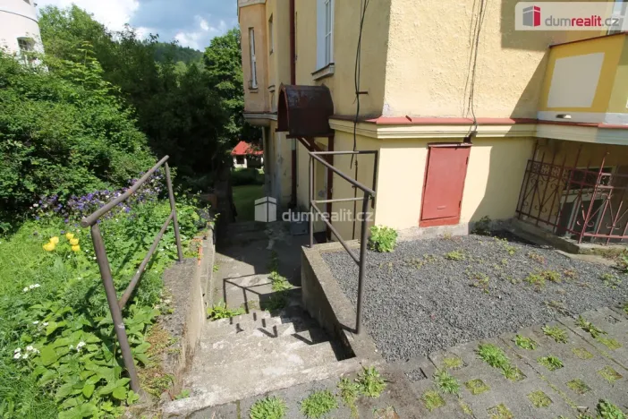 Prodej bytu 2+1, Mariánské Lázně, Hlavní třída, 67 m2