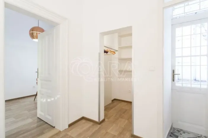 Pronájem bytu 2+kk, Praha - Nové Město, Na Poříčí, 40 m2