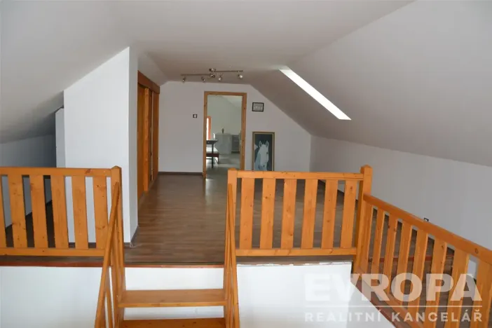 Pronájem rodinného domu, Kouřim, Nové Město, 160 m2