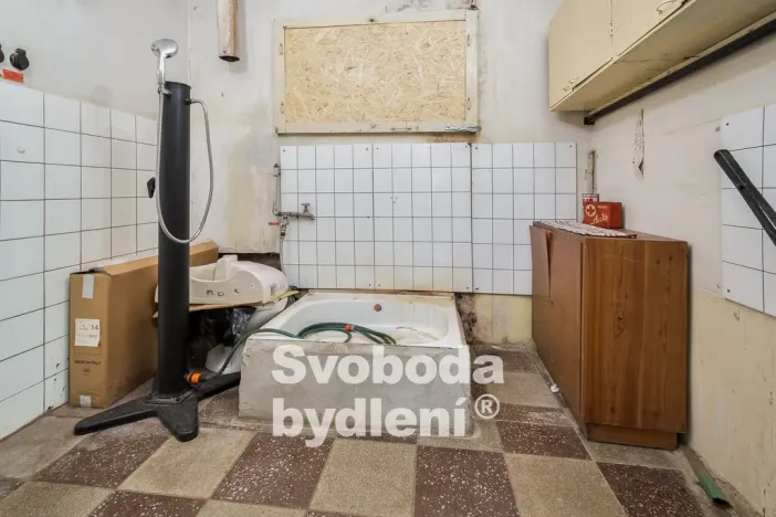 Prodej chaty, Stříbrná Skalice - Hradové Střimelice, 120 m2