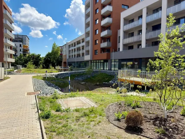Pronájem bytu 2+kk, Praha - Vysočany, Poděbradská, 51 m2