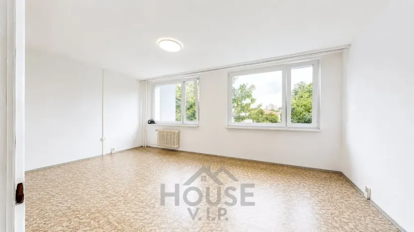 Prodej bytu 1+kk, Praha - Letňany, Ostravská, 35 m2