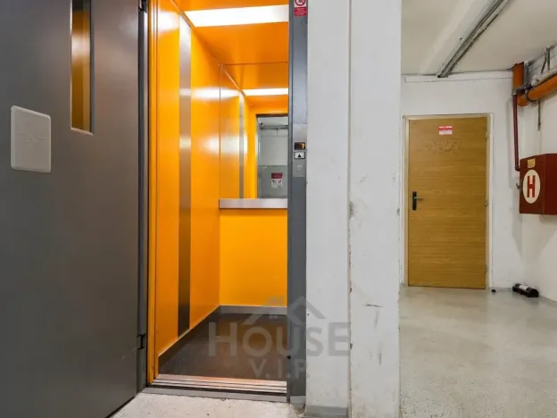 Prodej bytu 1+kk, Praha - Letňany, Ostravská, 35 m2