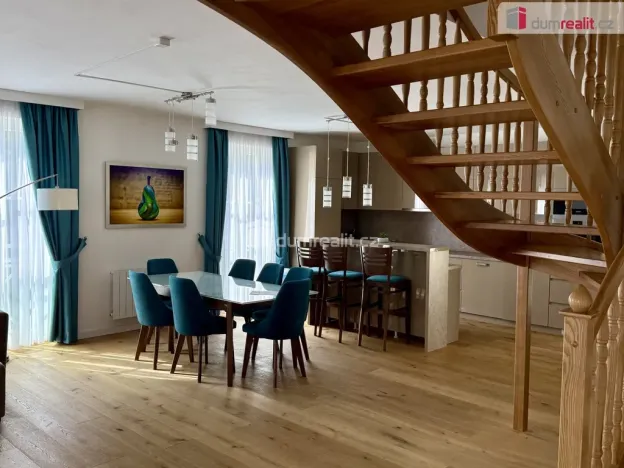 Pronájem bytu 2+kk, Mariánské Lázně, Ibsenova, 240 m2