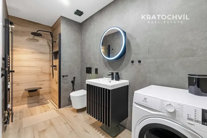 Prodej bytu 2+kk, Vestec, U Strouhy, 41 m2
