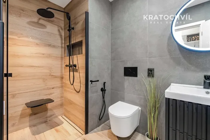 Prodej bytu 2+kk, Vestec, U Strouhy, 41 m2