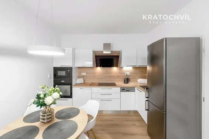 Prodej bytu 2+kk, Vestec, U Strouhy, 41 m2