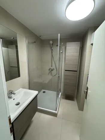 Pronájem bytu 2+kk, Praha - Vršovice, Vršovická, 52 m2