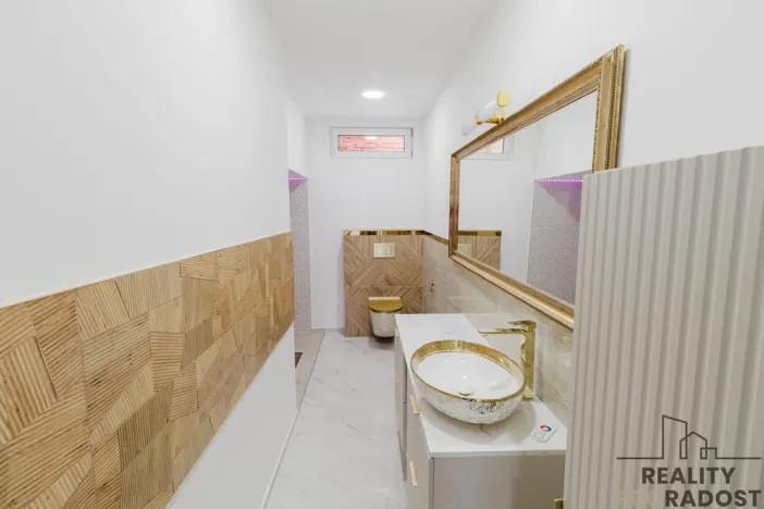 Pronájem bytu 2+kk, Zakřany, 60 m2
