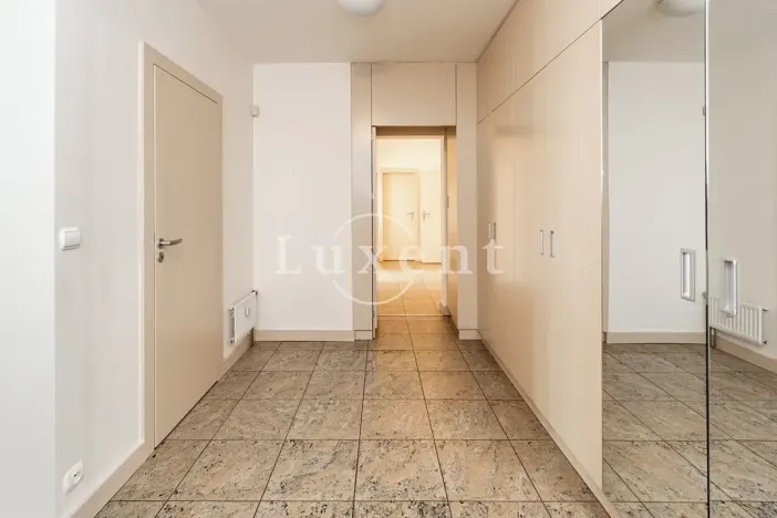 Pronájem bytu 4+1, Praha - Břevnov, Slavníkova, 294 m2