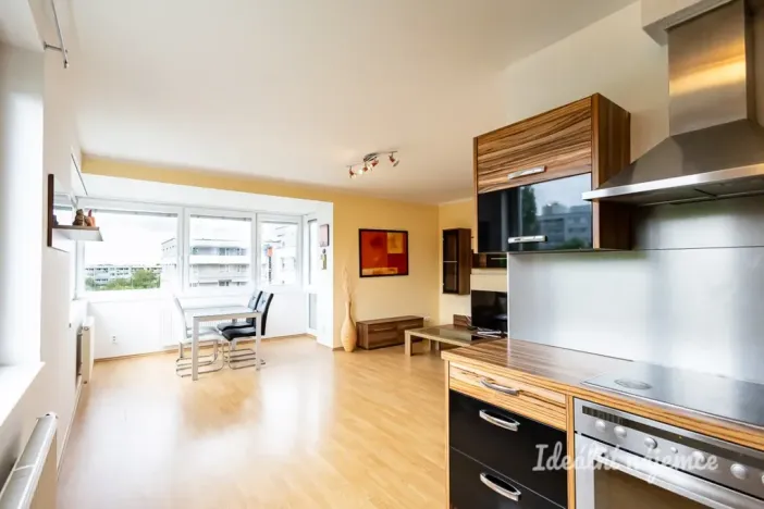 Pronájem bytu 2+kk, Praha - Háje, Jurkovičova, 69 m2