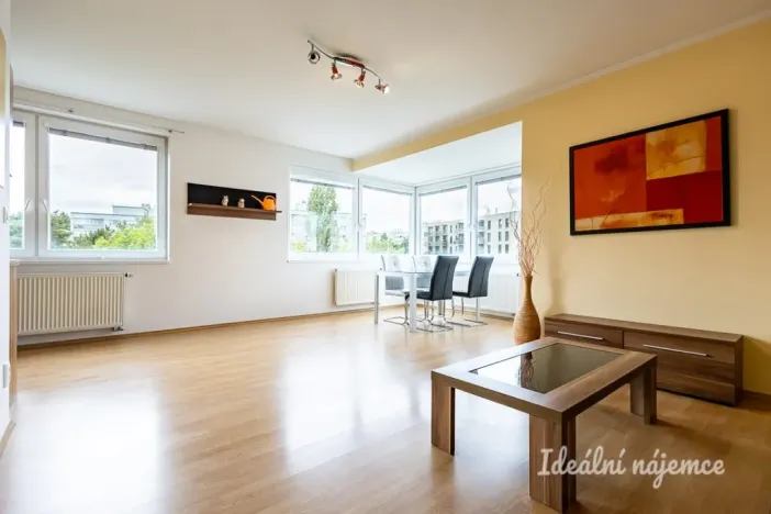 Pronájem bytu 2+kk, Praha - Háje, Jurkovičova, 84 m2