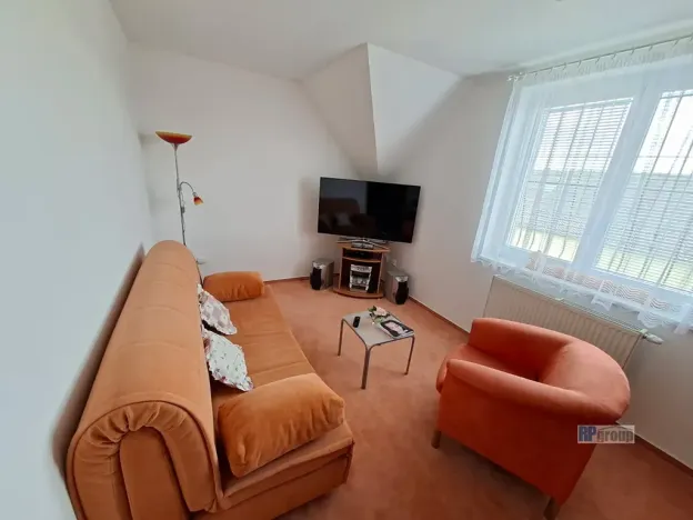 Prodej rodinného domu, Poříčany, U Koupaliště, 200 m2