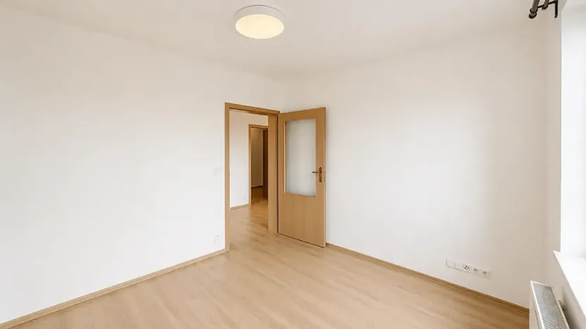 Prodej bytu 2+kk, Vestec, Ve Stromkách, 45 m2