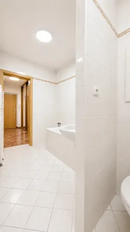 Prodej bytu 2+kk, Vestec, Ve Stromkách, 45 m2
