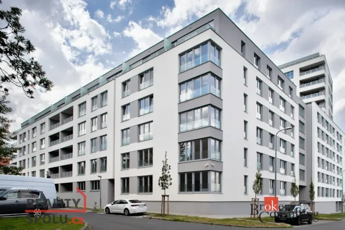 Pronájem bytu 2+kk, Plzeň - Jižní Předměstí, Stehlíkova, 62 m2
