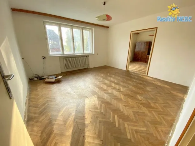 Pronájem rodinného domu, Hluk, Sokolská, 150 m2
