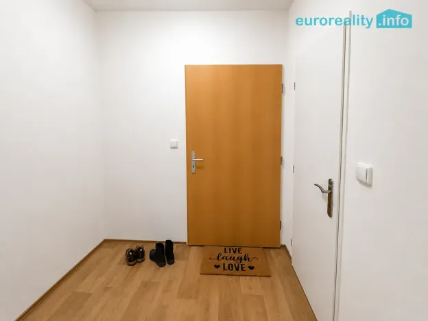 Pronájem bytu 1+1, Česká Lípa, Svojsíkova stezka, 46 m2
