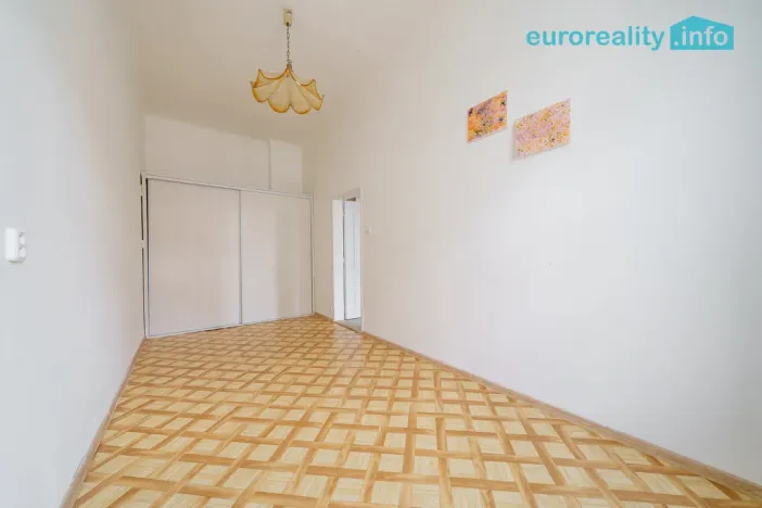 Prodej bytu 2+1, Karlovy Vary, Dr. Davida Bechera, 79 m2