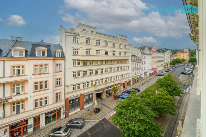 Prodej bytu 2+1, Karlovy Vary, Dr. Davida Bechera, 79 m2