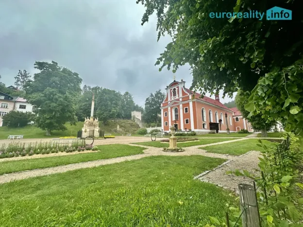 Prodej bytu 2+1, Nejdek, náměstí Karla IV., 70 m2