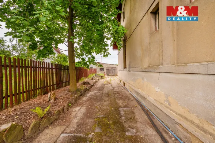 Prodej rodinného domu, Nové Strašecí, Nádražní, 164 m2