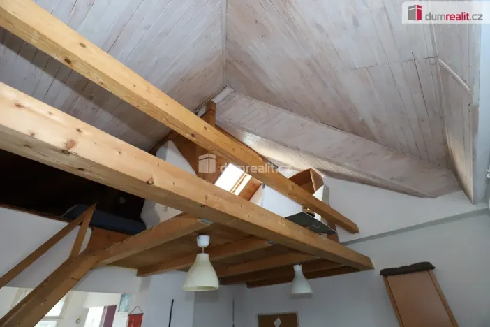 Pronájem bytu 3+1, Praha - Horní Počernice, Khodlova, 85 m2