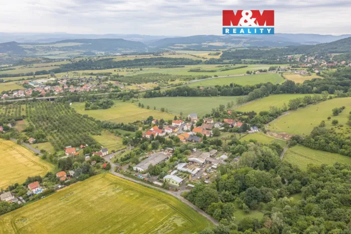 Prodej zemědělské usedlosti, Žalany - Lelov, 18052 m2