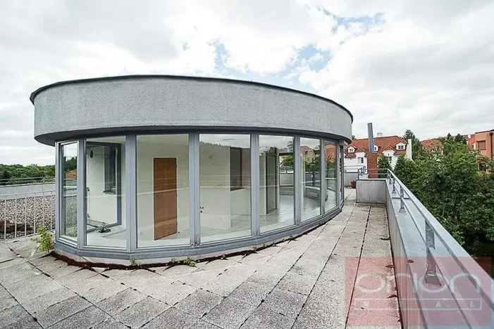 Pronájem rodinného domu, Praha - Nebušice, K vinicím, 230 m2