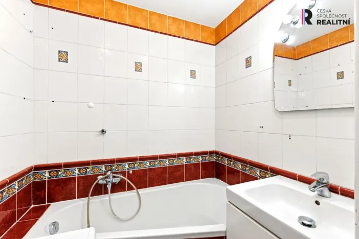 Prodej bytu 3+1, Benešov, Bezručova, 57 m2