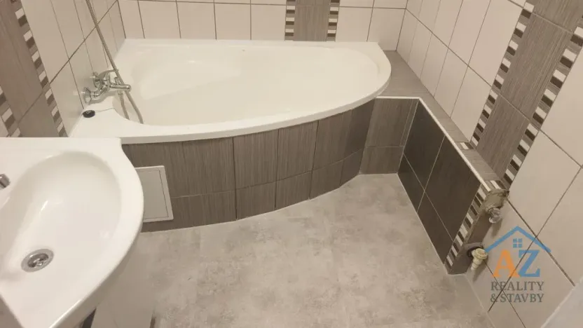 Pronájem bytu 2+1, Chomutov, Dřínovská, 61 m2