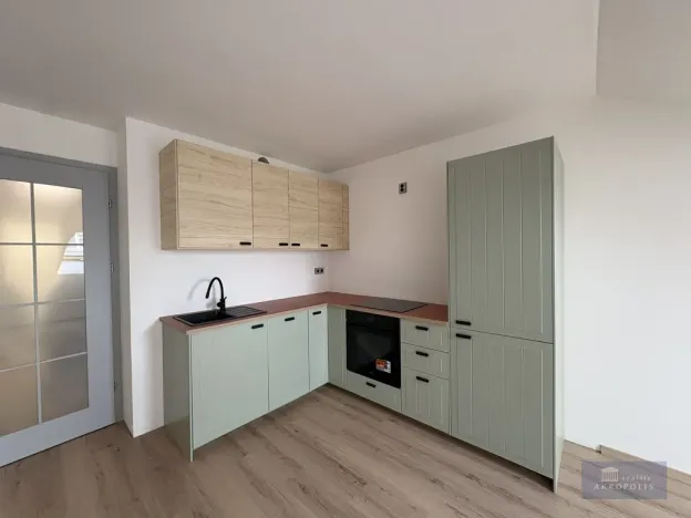Pronájem bytu 2+kk, Praha - Libeň, Kotlaska, 52 m2