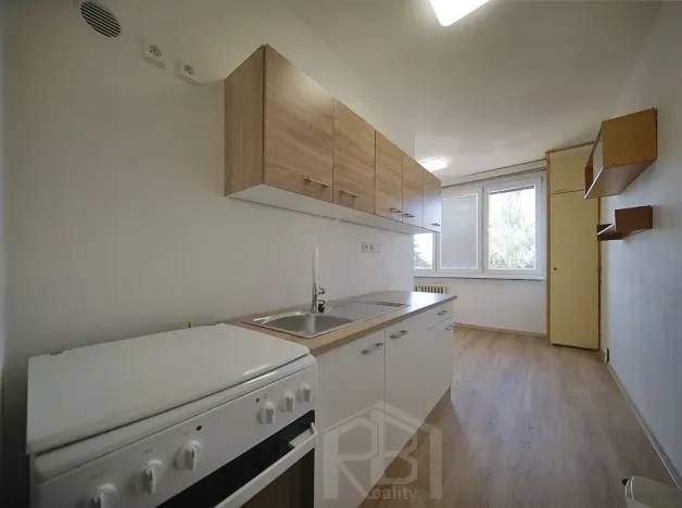 Prodej bytu 2+1, Jindřichův Hradec, sídliště Vajgar, 61 m2