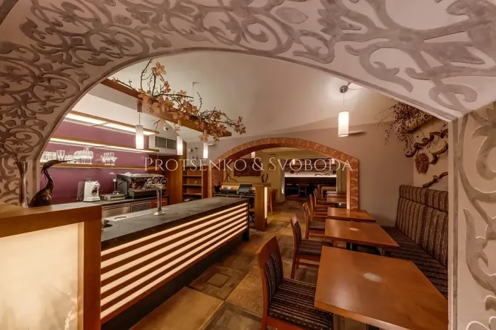 Prodej činžovního domu, Praha - Nové Město, Tyršova, 655 m2