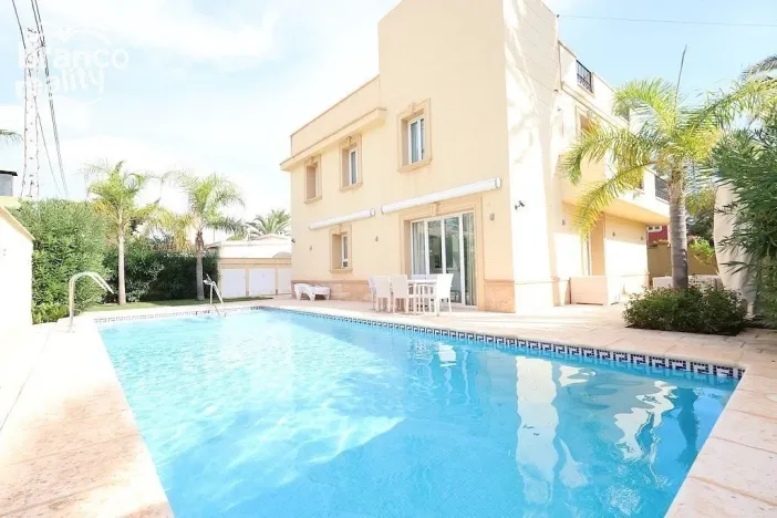 Prodej rodinného domu, Cabo Roig, Alicante, Španělsko, 222 m2
