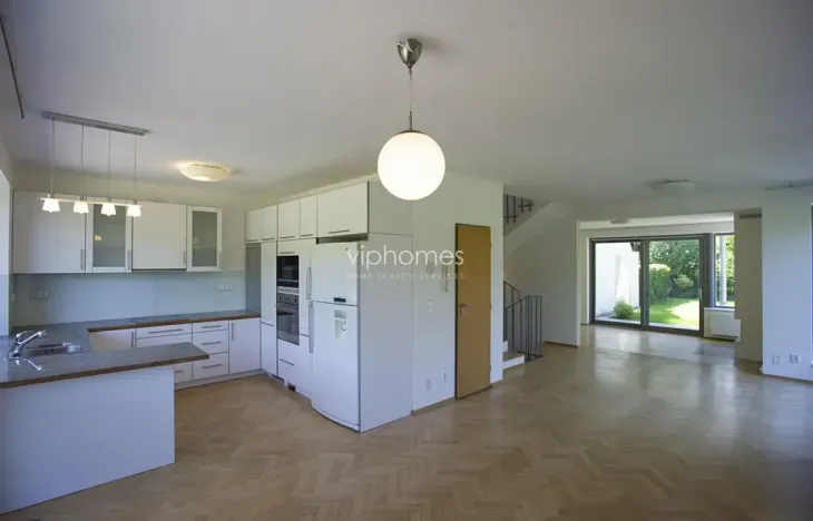 Pronájem vily, Praha - Nebušice, 230 m2