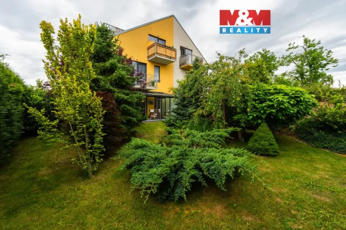 Prodej bytu 3+kk, Včelná, Dolní, 63 m2
