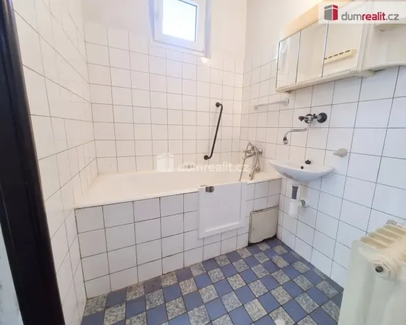 Prodej bytu 3+1, Praha - Braník, Ve studeném, 67 m2