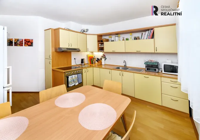 Pronájem bytu 3+1, Zlín, Podlesí V, 87 m2